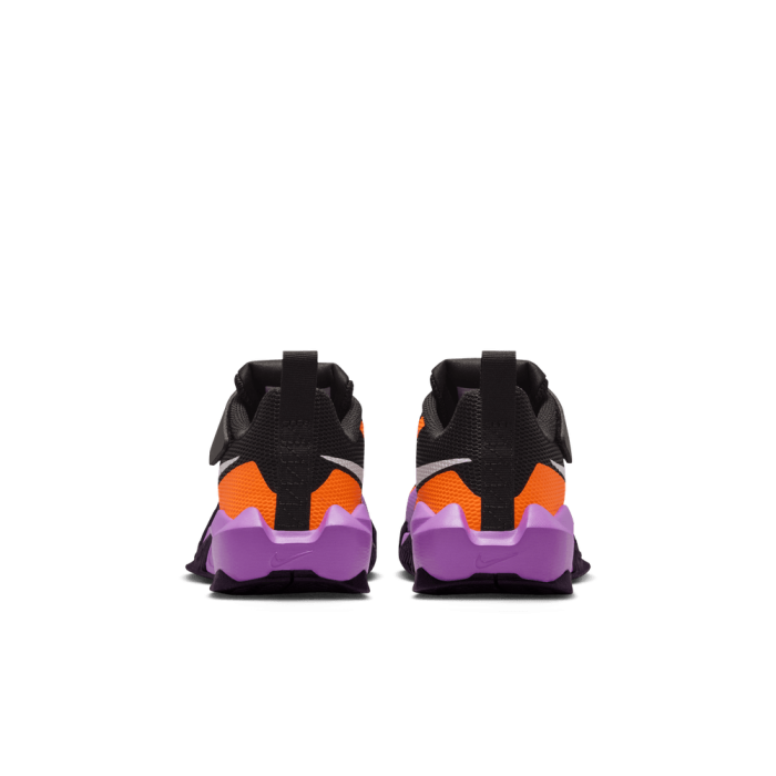 Nike S.T. Dynamite black/metallic silver Enfants PS