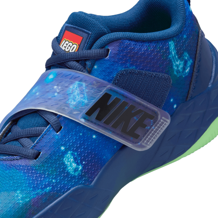 Nike Team Hustle D 12 X Lego® Collection brave blue Enfants GS