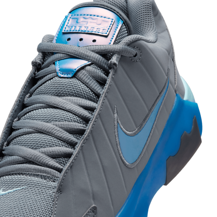 Nike Lebron Witness 9 cool grey