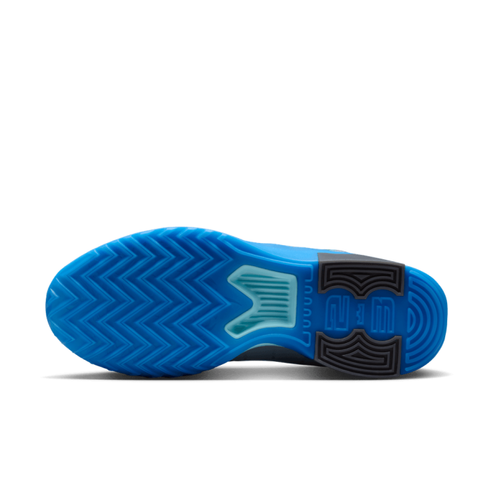 Nike Lebron Witness 9 cool grey