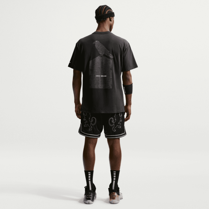 T-shirt Nike LeBron Hurt Feelings off noir
