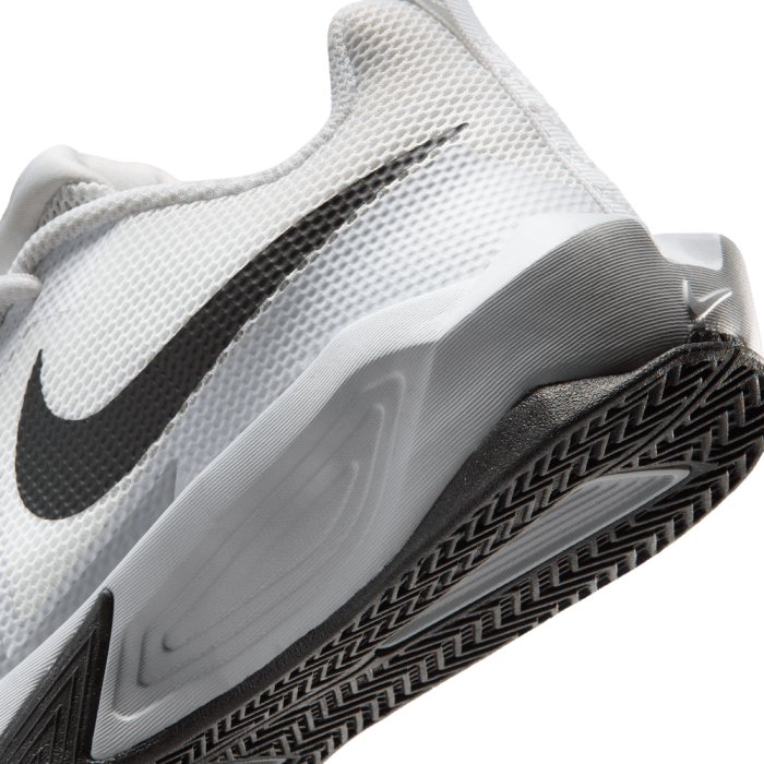 Nike S.T. Dynamite summit white