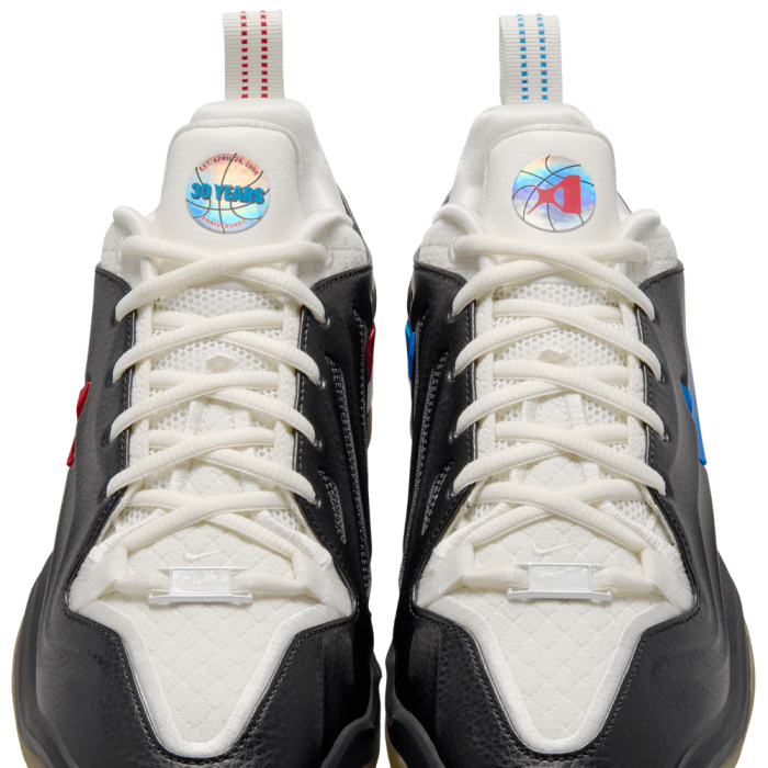 Nike A'Two Standing Ovation WNBA 30th