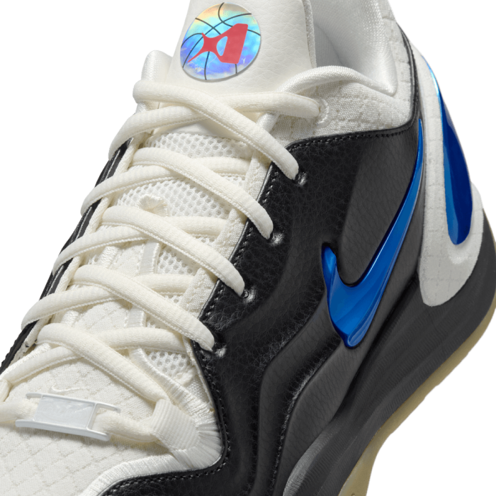 Nike A'Two Standing Ovation WNBA 30th