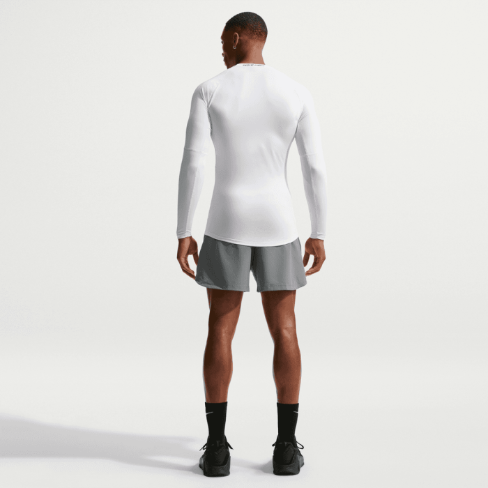 T-Shirt manches longues Nike Pro white/black