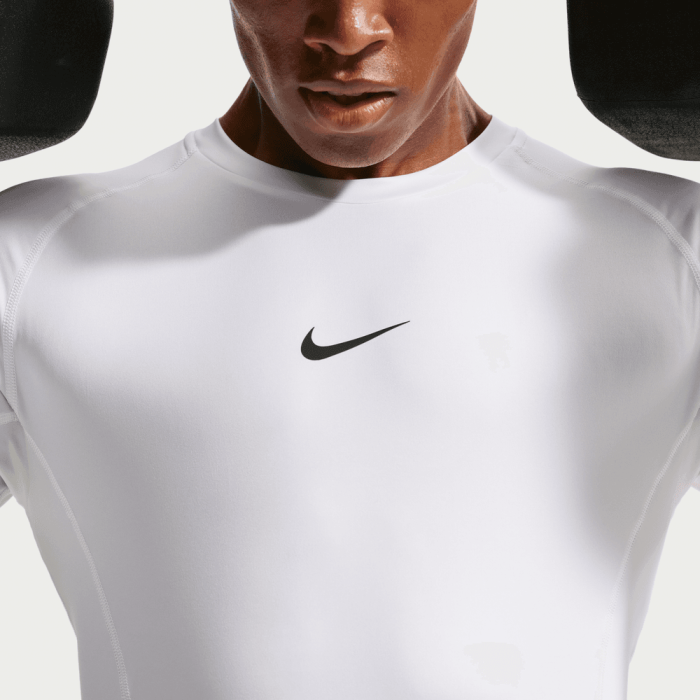 T-Shirt manches longues Nike Pro white/black