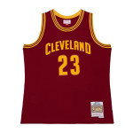 Color Rouge du produit Maillot NBA Lebron James Cleveland Cavaliers 2015...
