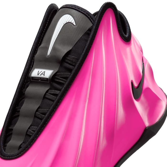 Nike G.T. Future Hyper Pink