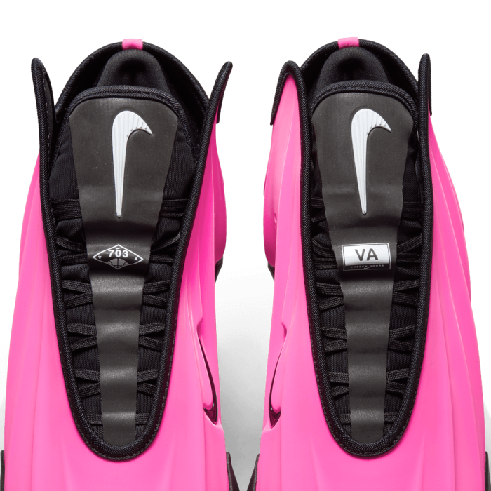 Nike G.T. Future Hyper Pink