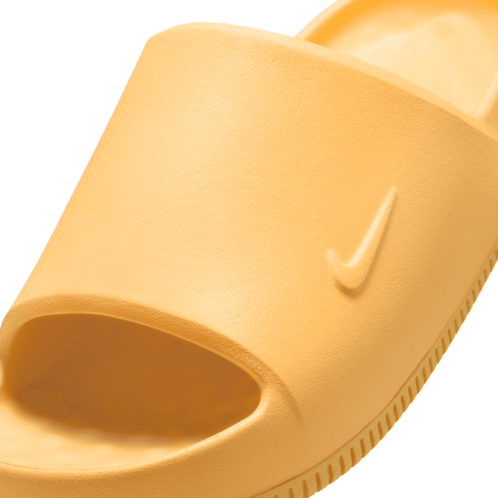 Claquettes Nike Calm 2.0 topaz gold