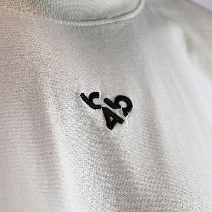 T-shirt b4b "Too Small" Beige