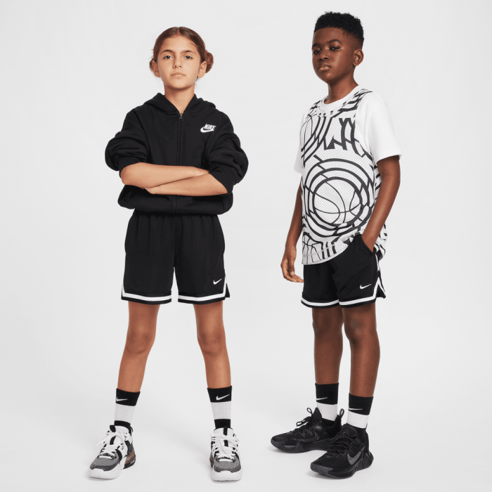 Short enfant Nike DNA black/white