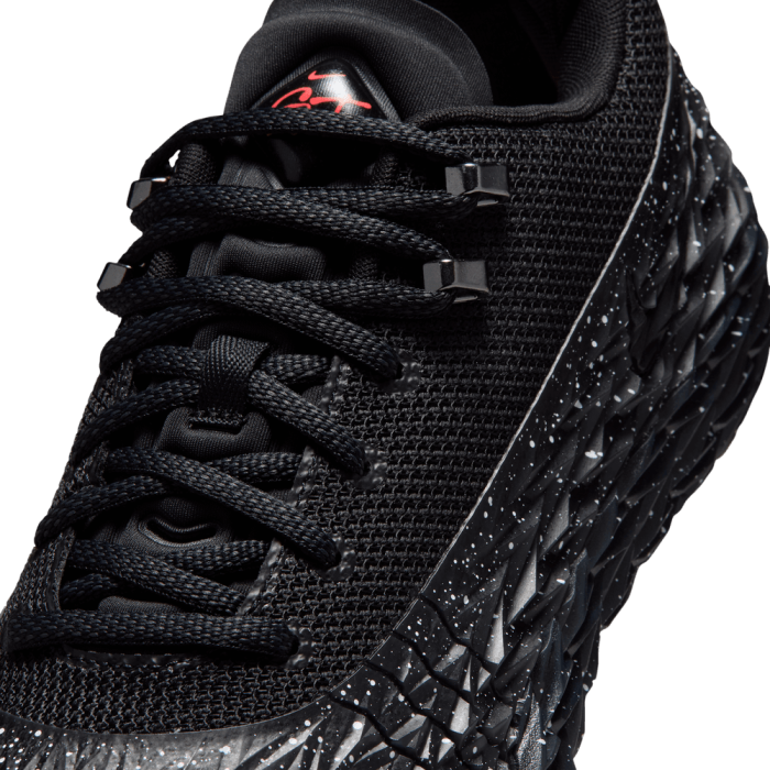 Nike S.T. Charge Triple Black