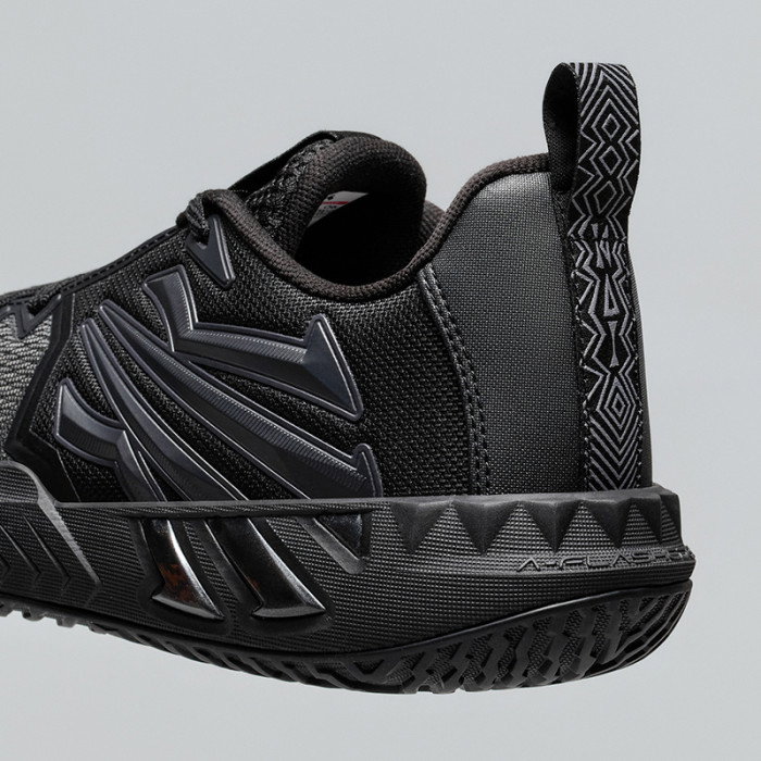 Anta Kai 2 Team Triple Black