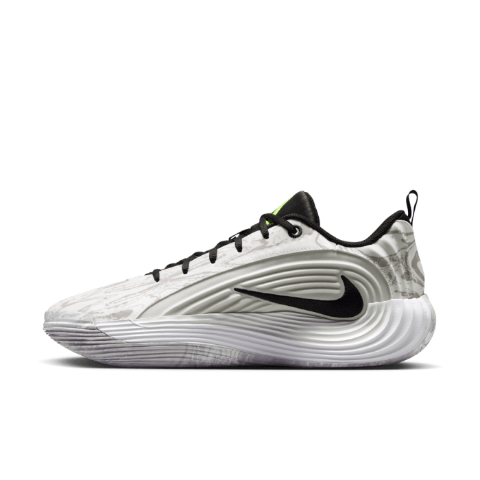 Giannis Immortality 5 white/metallic silver-off white