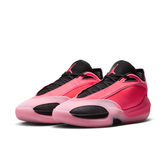 Jordan Triangle Hyper Punch