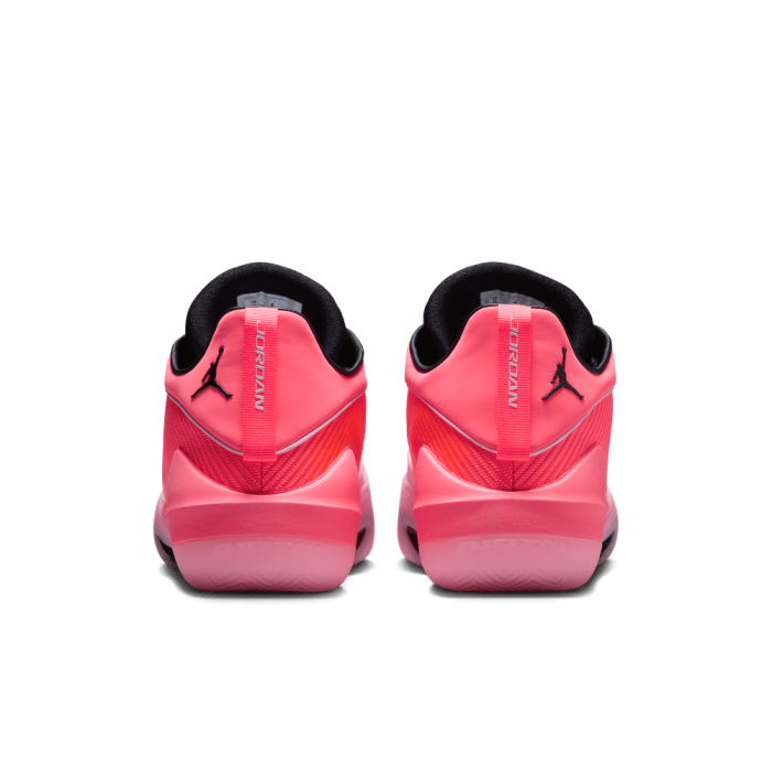 Jordan Triangle Hyper Punch