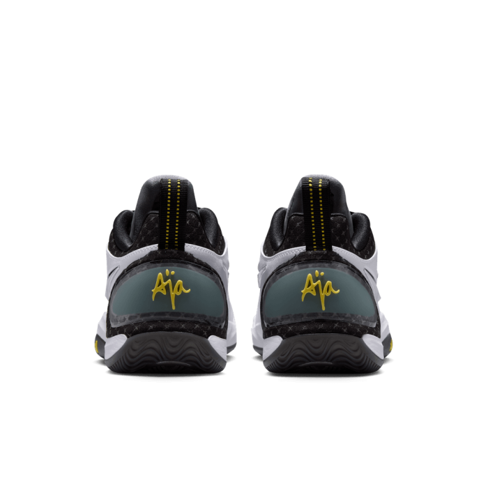 Nike A'Two Dawn Staley 