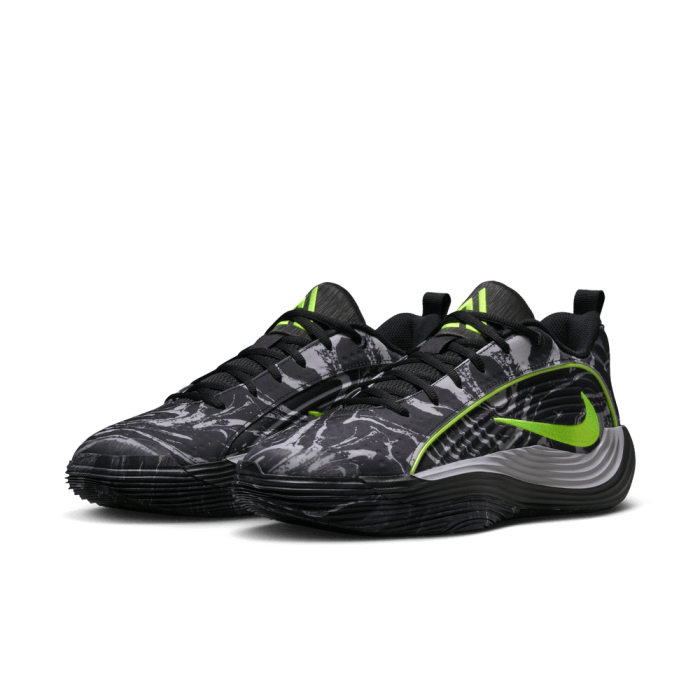 Nike Giannis Immortality 5 black/volt