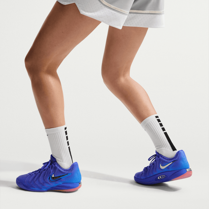 Nike Caitlin 1