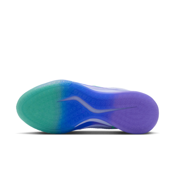 Nike Sabrina 4 "superstition" palest purple/victory lapis-green glow