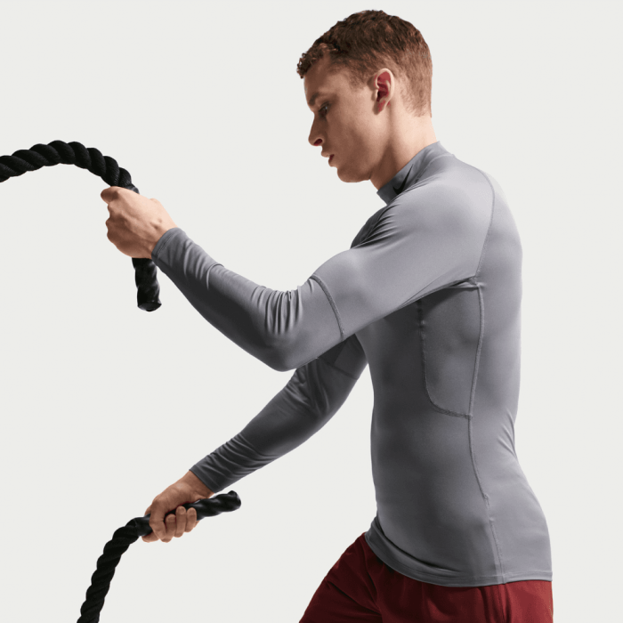 Sweat Nike Pro smoke grey/black