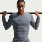 Color Gris du produit T-shirt manches longues Nike Pro smoke grey/black