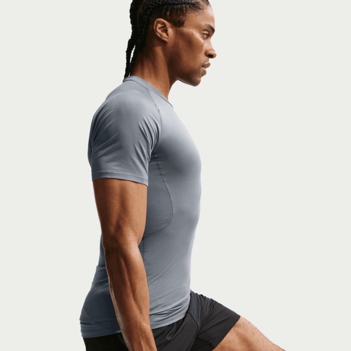 T-shirt Nike Pro smoke grey/black