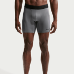 Color Gris du produit Short compression Nike Pro smoke grey/black
