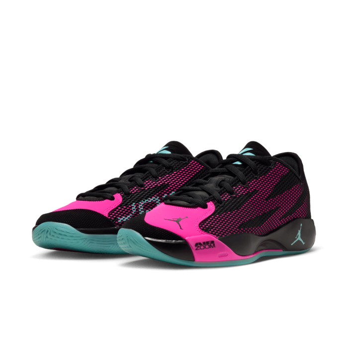 Jordan Luka 77 black/bleached turq-laser fuchsia
