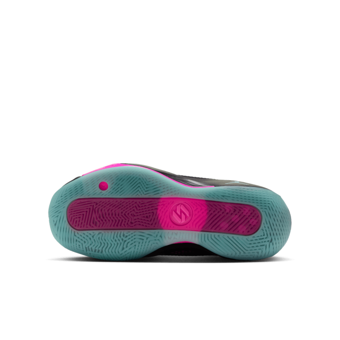 Jordan Luka 77 black/bleached turq-laser fuchsia
