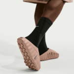 Color Beige / Brun du produit Nike Mind 001 hemp/pale ivory-sanddrift