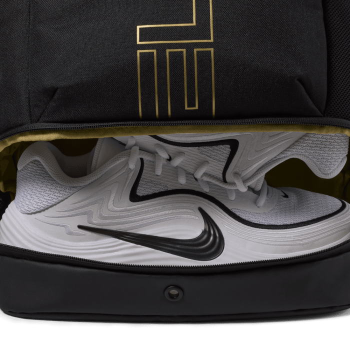 Sac Nike Varsity Elite black/black/metallic gold