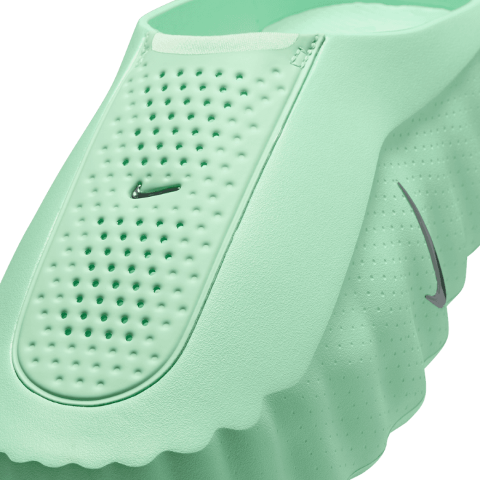 Nike Mind 001 cucumber calm