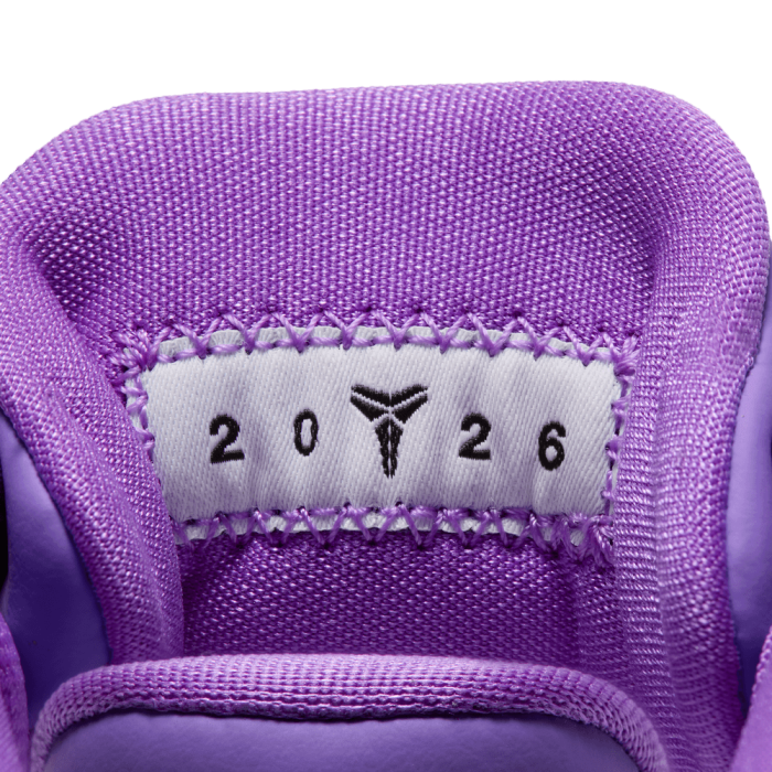 Kobe A.d. Protro purple stardust/black