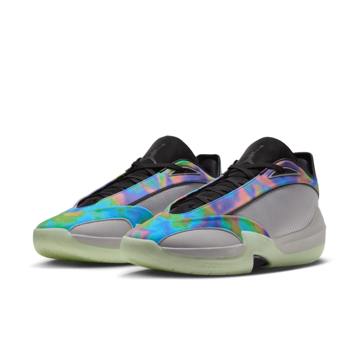 Jordan Triangle Rainbow Reflective