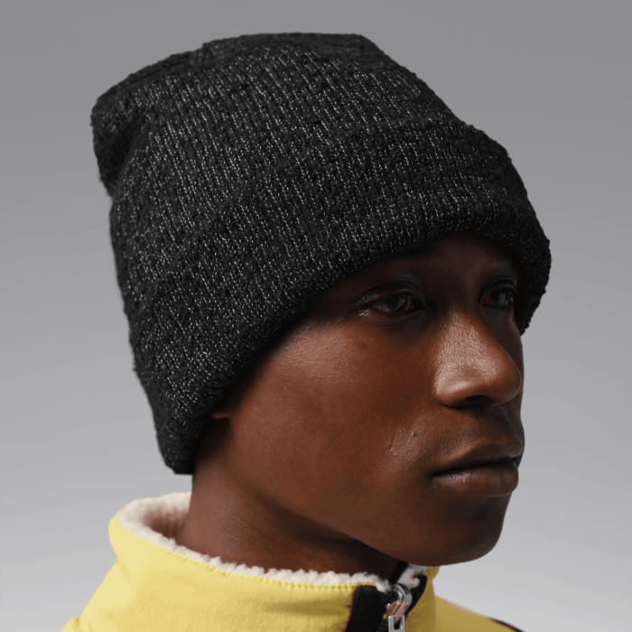 Bonnet Jordan Peak black