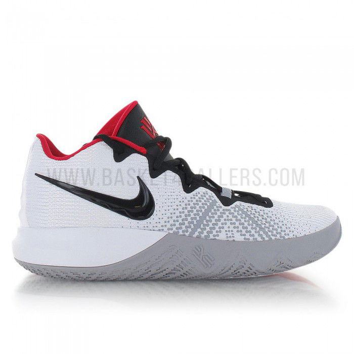 nike kyrie flytrap black and white