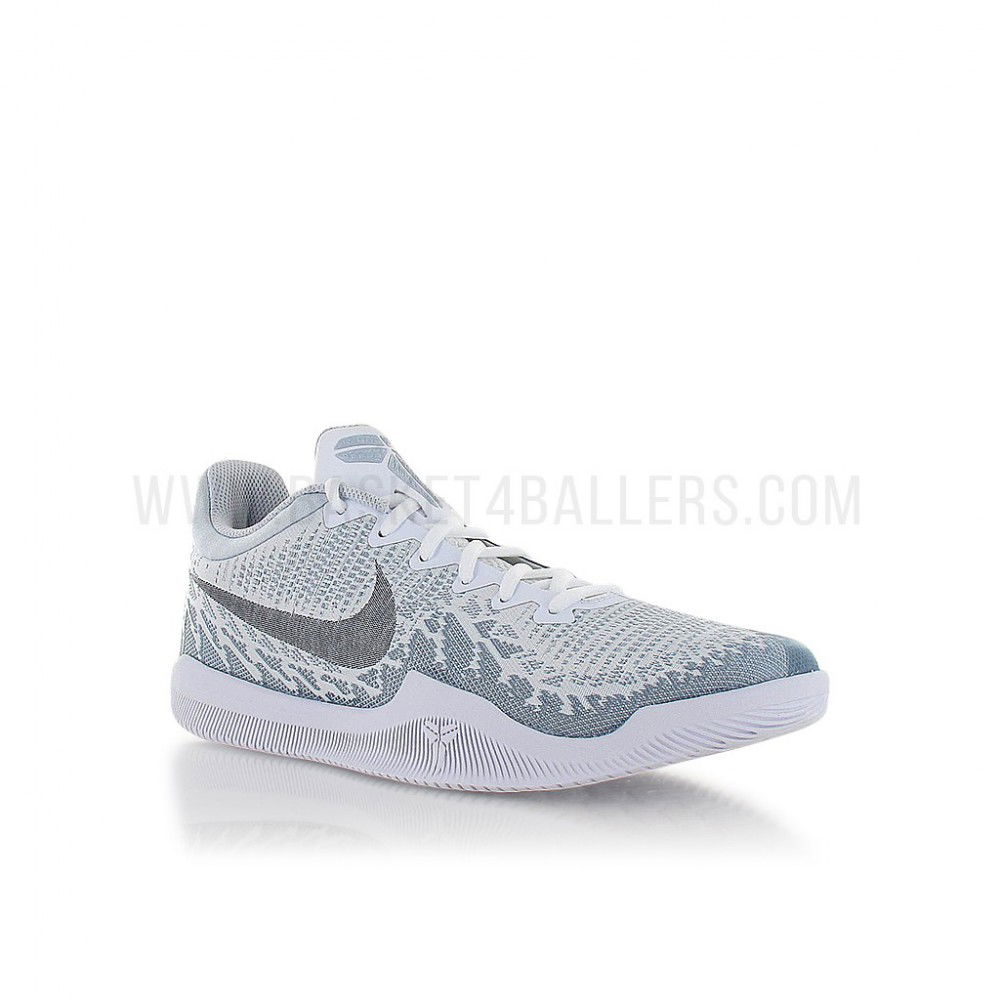 nike mamba rage white