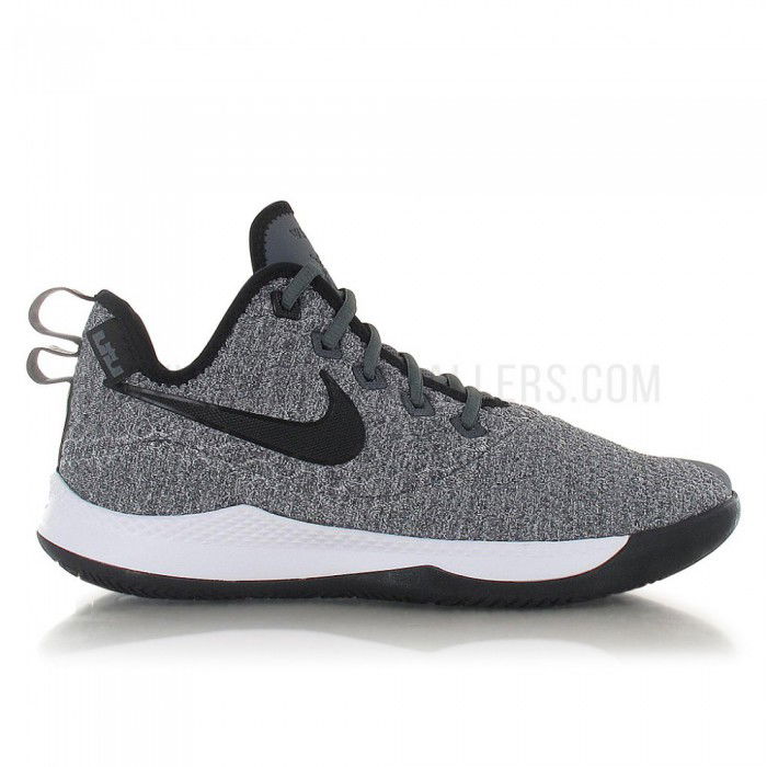 Nike Lebron Witness III dark grey