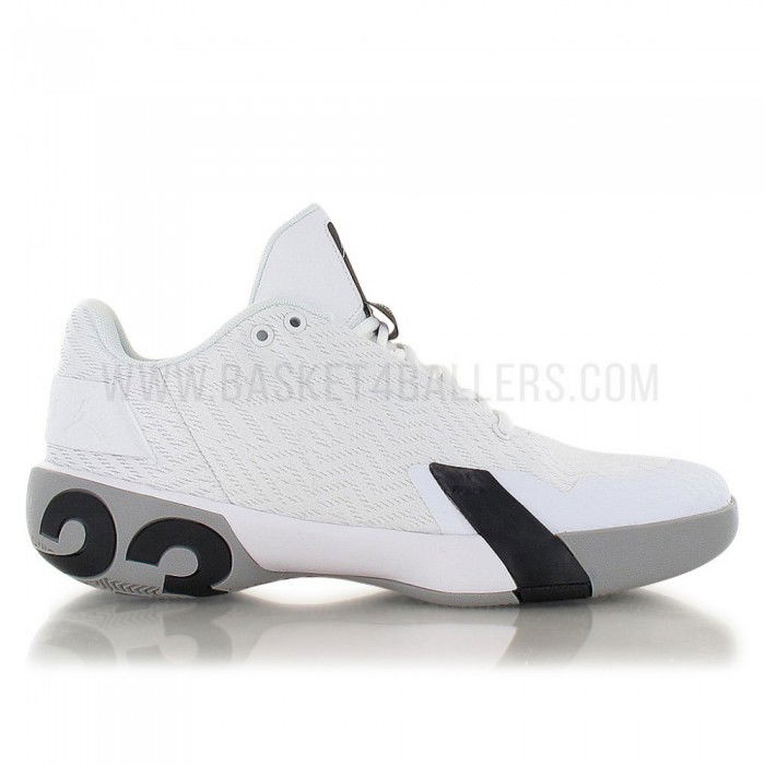 Jordan Ultra Fly 3 white