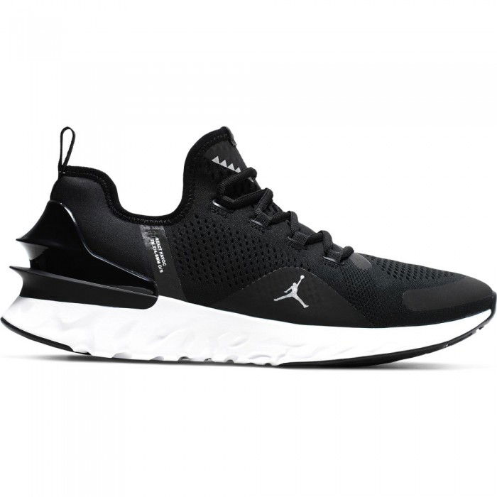 Jordan React Havoc black/metallic silver-white