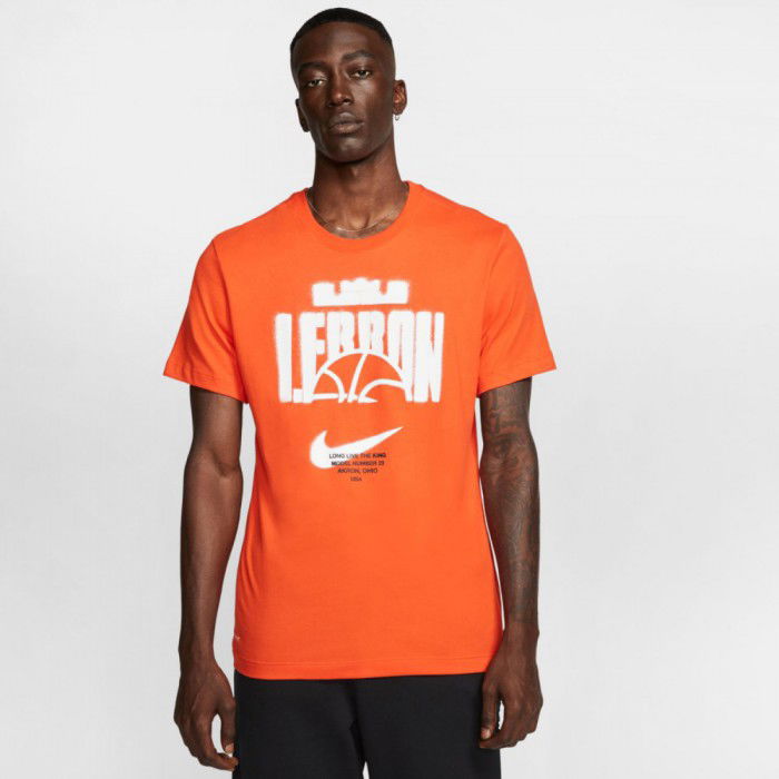 team orange nike shirt