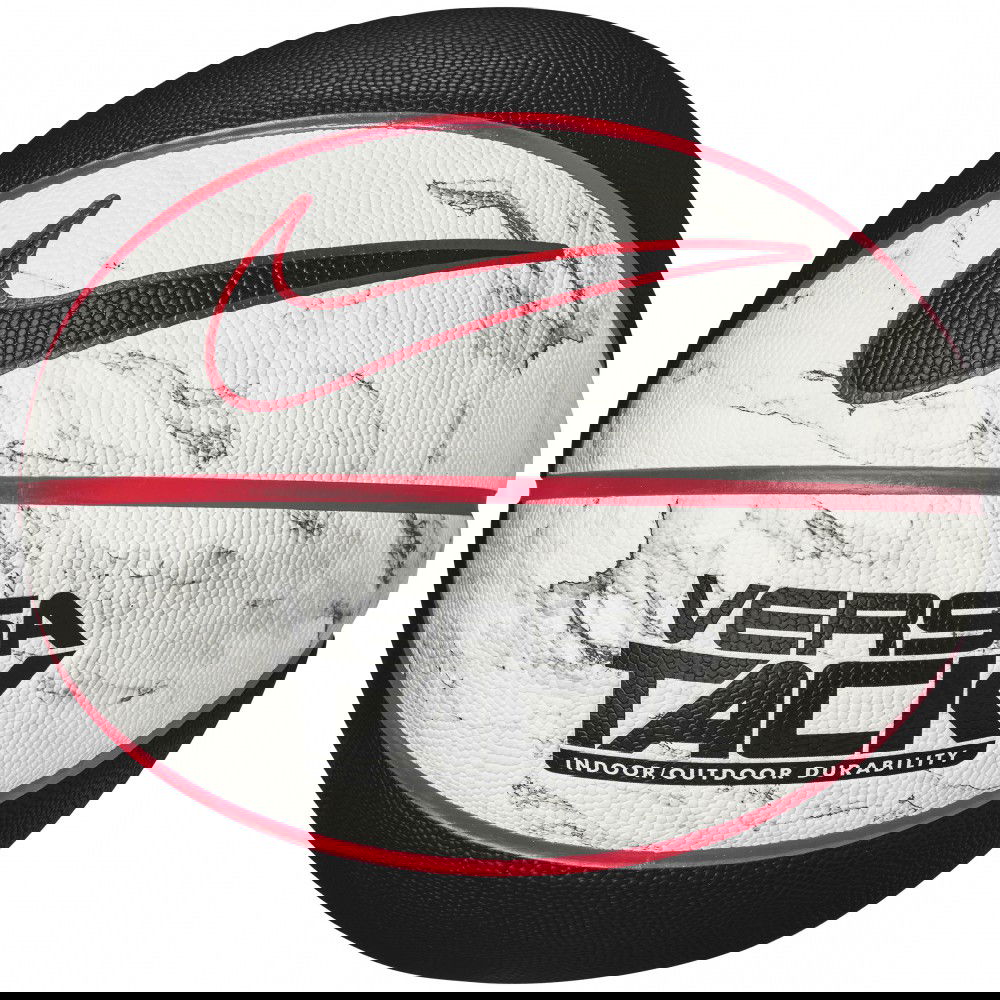 nike versa tack 8p