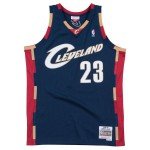 Color Bleu du produit Maillot NBA LeBron James Cleveland Cavaliers 2008-09...