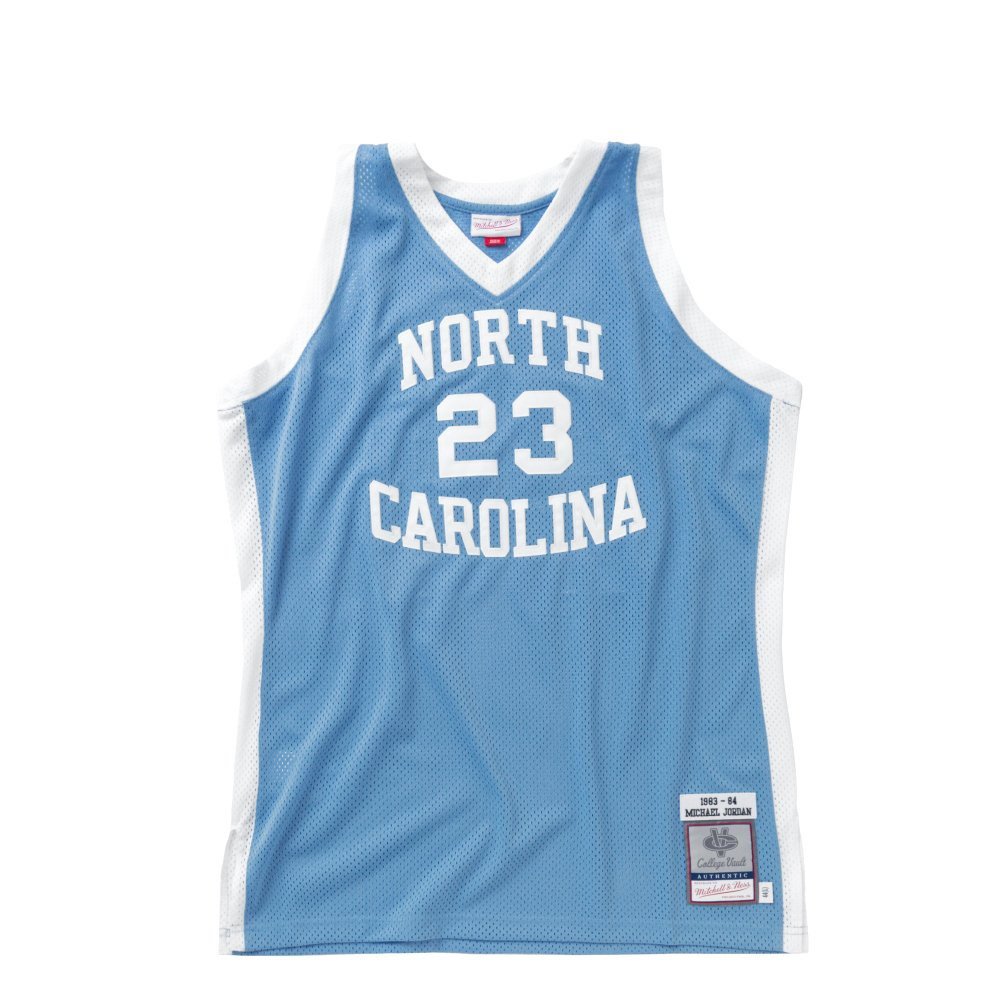 Michael Jordan North Carolina 1983-84 NCAA Authentic Shooting