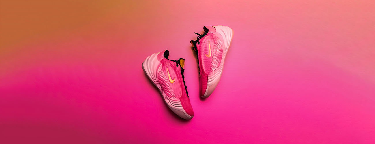 Retrouve le test complet de la Nike Freak 8 par notre expert Gaylor Curier,...